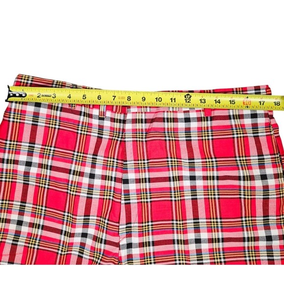 1970s Levi's Sta-Prest Shorts Size 35 X 9 Red Plaid Chino Golf Casual Vintage - Picture 6 of 11